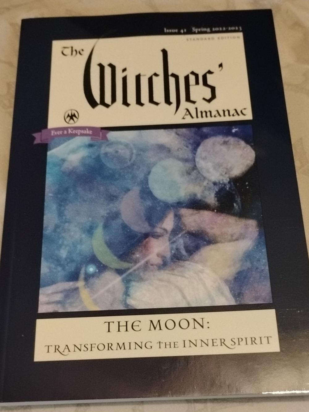 The Witches' Almanac - The Moon Transforming The Inner Spirit Book Llewellyn